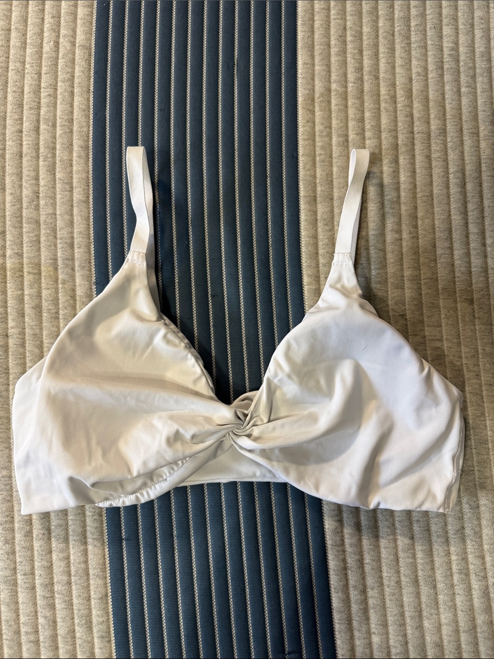 gym shark sports bra